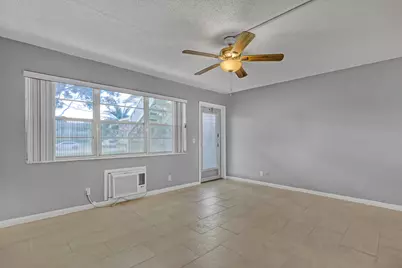 312 Camden N, West Palm Beach, FL 33417 - Photo 7