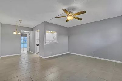 312 Camden N, West Palm Beach, FL 33417 - Photo 5