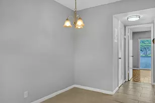 312 Camden N, West Palm Beach, FL 33417 - Photo 9