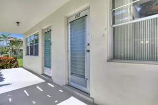 312 Camden N, West Palm Beach, FL 33417 - Photo 3