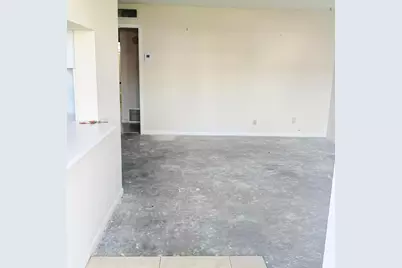 20 SE 13th Street #Unit a2, Boca Raton, FL 33432 - Photo 3
