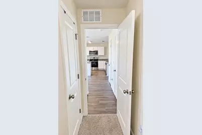 520 W Tarpon Boulevard NW, Port Charlotte, FL 33952 - Photo 13