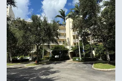3500 Oaks Clubhouse Drive #204, Pompano Beach, FL 33069 - Photo 1