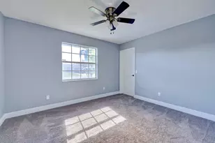 325 SE Wallace Terrace, Port Saint Lucie, FL 34983 - Photo 23