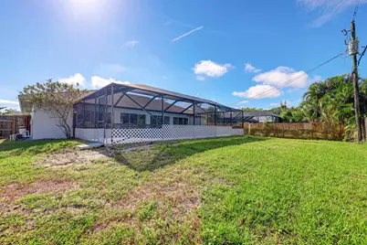 325 SE Wallace Terrace, Port Saint Lucie, FL 34983 - Photo 39