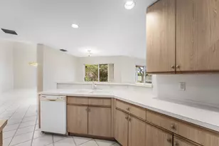 23350 Torre Cir, Boca Raton, FL 33433 - Photo 15