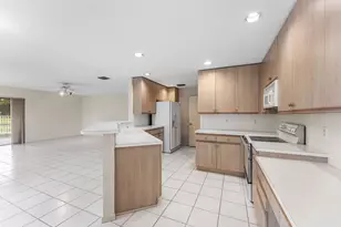 23350 Torre Cir, Boca Raton, FL 33433 - Photo 13