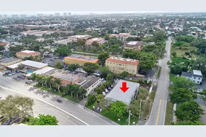 398 W Camino Real #2, Boca Raton, FL 33432 - Photo 17