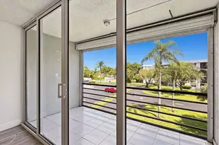114 Royal Pk Dr, Oakland Park, FL 33309 - Photo 11
