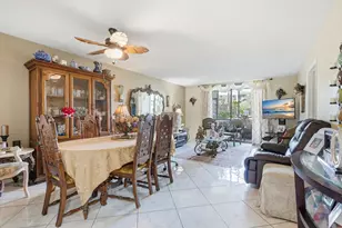 1000 Colony Point Cir, Pembroke Pines, FL 33026 - Photo 11