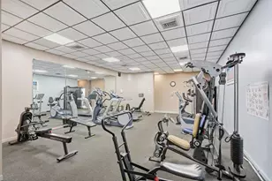 1000 Colony Point Cir, Pembroke Pines, FL 33026 - Photo 31