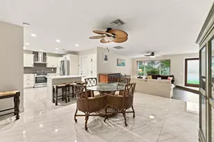 3590 Lakeview Dr, Delray Beach, FL 33445 - Photo 17