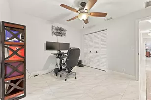 3590 Lakeview Dr, Delray Beach, FL 33445 - Photo 31