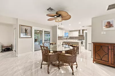 3590 Lakeview Drive, Delray Beach, FL 33445 - Photo 7
