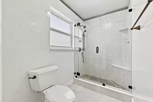 3590 Lakeview Dr, Delray Beach, FL 33445 - Photo 25