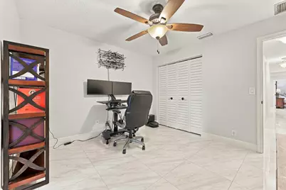 3590 Lakeview Drive, Delray Beach, FL 33445 - Photo 29