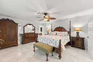 3590 Lakeview Dr, Delray Beach, FL 33445 - Photo 21