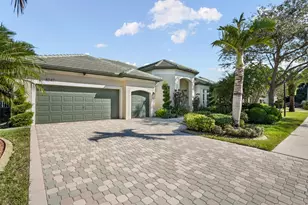 8047 N Savannah Cir, Davie, FL 33328 - Photo 3