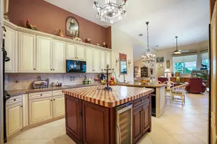 8047 N Savannah Cir, Davie, FL 33328 - Photo 39