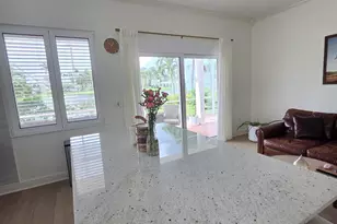 1210 Oakwater Dr, Royal Palm Beach, FL 33411 - Photo 5