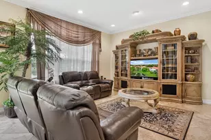 7652 NW 23rd St, Pembroke Pines, FL 33024 - Photo 45