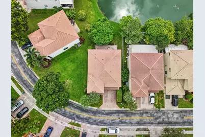 7652 NW 23rd Street, Pembroke Pines, FL 33024 - Photo 37
