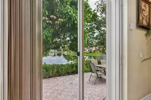 7652 NW 23rd St, Pembroke Pines, FL 33024 - Photo 13