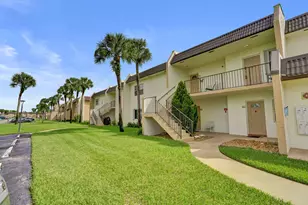 130 Lake Meryl Dr, West Palm Beach, FL 33411 - Photo 43