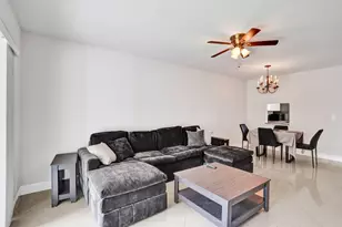 130 Lake Meryl Dr, West Palm Beach, FL 33411 - Photo 33