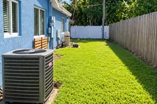 2706 SW 5th St, Boynton Beach, FL 33435 - Photo 25