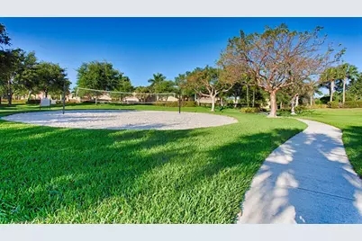 7530 Spatterdock Drive, Boynton Beach, FL 33437 - Photo 9