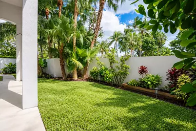 3600 Yacht Club Drive #102, Aventura, FL 33180 - Photo 21