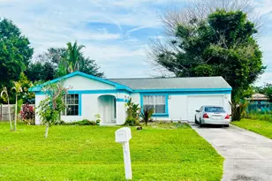 1475 SE Grapeland Ave, Port Saint Lucie, FL 34952 - Photo 1