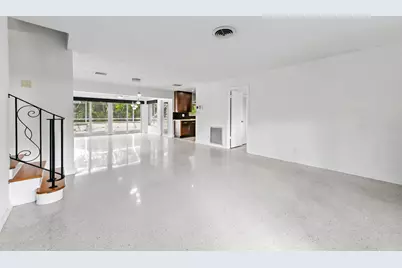 999 NW 3rd Avenue, Boca Raton, FL 33432 - Photo 5