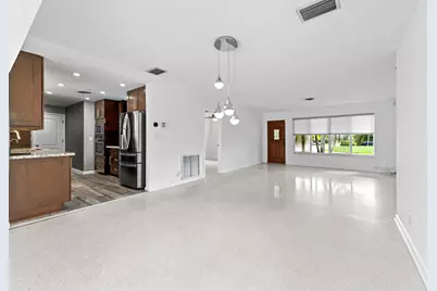 999 NW 3rd Avenue, Boca Raton, FL 33432 - Photo 9