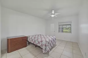 1018 Newcastle A, Boca Raton, FL 33434 - Photo 15