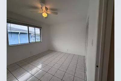 208 E Tiffany Drive #2, Mangonia Park, FL 33407 - Photo 11