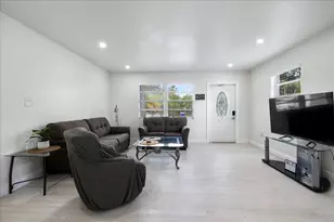 503 N Pennock Ln, Jupiter, FL 33458 - Photo 9