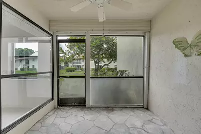 3373 Lucerne Park Drive, Greenacres, FL 33467 - Photo 13