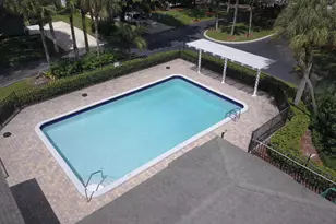 6603 Stratford Dr, Parkland, FL 33067 - Photo 5