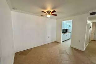 1201 Lake Victoria Dr, West Palm Beach, FL 33411 - Photo 7