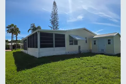 77 Mediterranean Boulevard E, Port Saint Lucie, FL 34952 - Photo 3