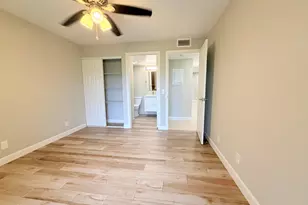 907 Meadows Cir, Boynton Beach, FL 33436 - Photo 7