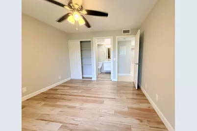 907 Meadows Circle, Boynton Beach, FL 33436 - Photo 7