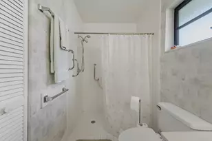 6408 Kings Gate Cir, Delray Beach, FL 33484 - Photo 9