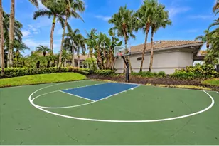 10659 St Thomas Dr, Boca Raton, FL 33498 - Photo 29