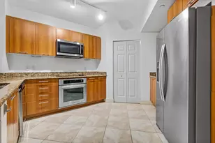510 NW 84th Ave, Plantation, FL 33324 - Photo 7