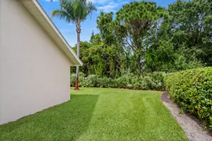1873 SW Hunters Club Way, Palm City, FL 34990 - Photo 37