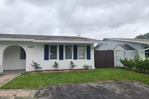 2521 SW 58th Manor, Fort Lauderdale, FL 33312 - Photo 1