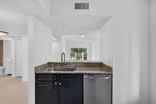 1120 Lake Shore Dr, Lake Park, FL 33403 - Photo 7